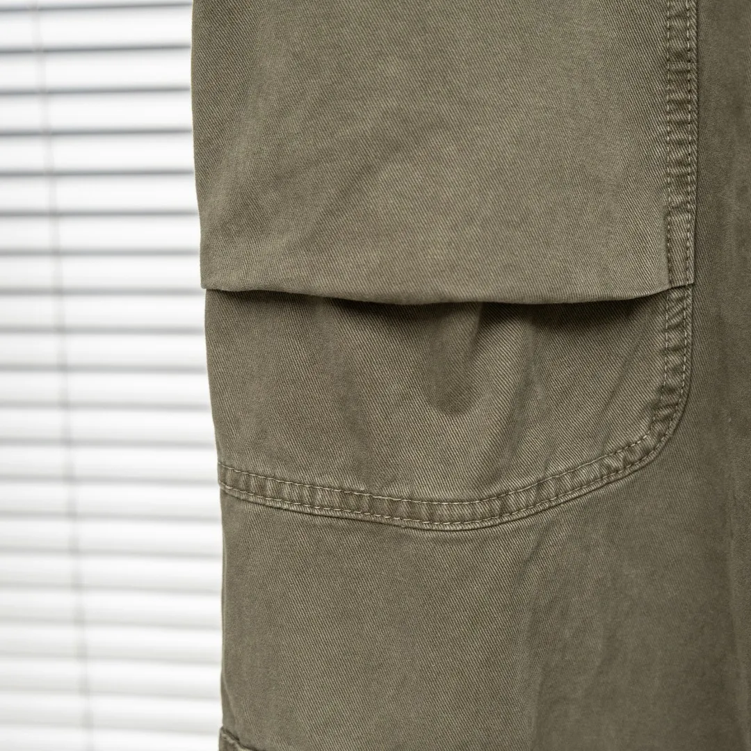 P340 top version (different currencies) Style: Stone Island STONE LSLAND washed and distressed multi-pocket functional trousers Color: Picture color Size: M-XXXL Fabric: Workwear Accessories: Full set of customized accessories No gender distinction, same style for men and women